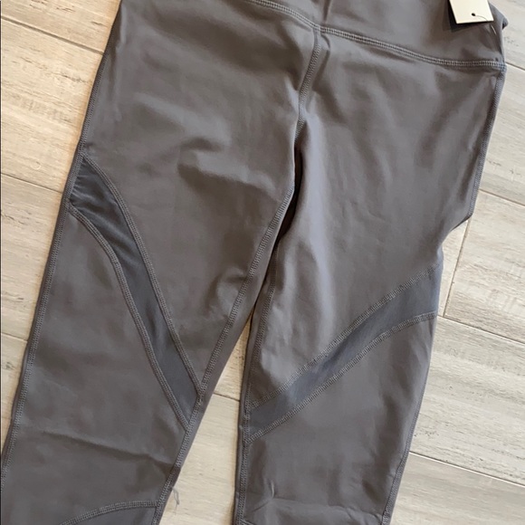 Brand New Cross Mesh Leggings - Picture 3 of 3